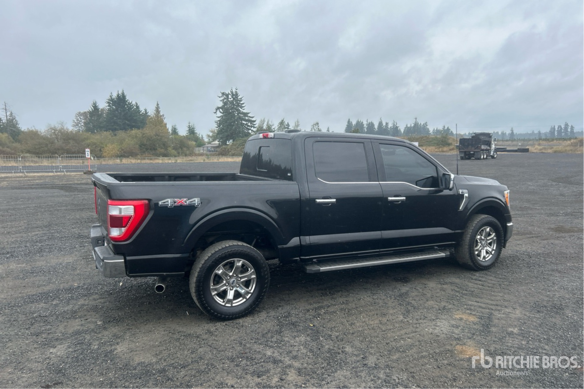 General Appearance with Picture, Right Rear Corner