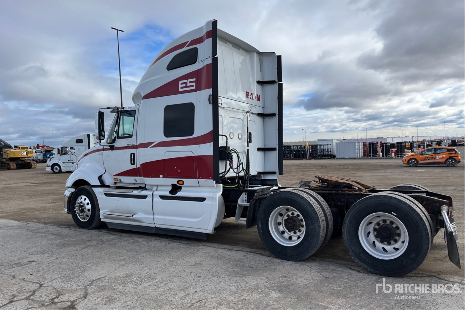 General Appearance with Picture, Left Rear Corner