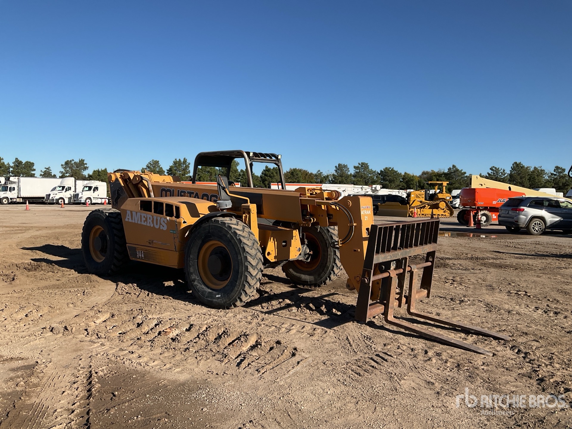 2006 Mustang 944L Telehandler | Ritchie Bros. Auctioneers