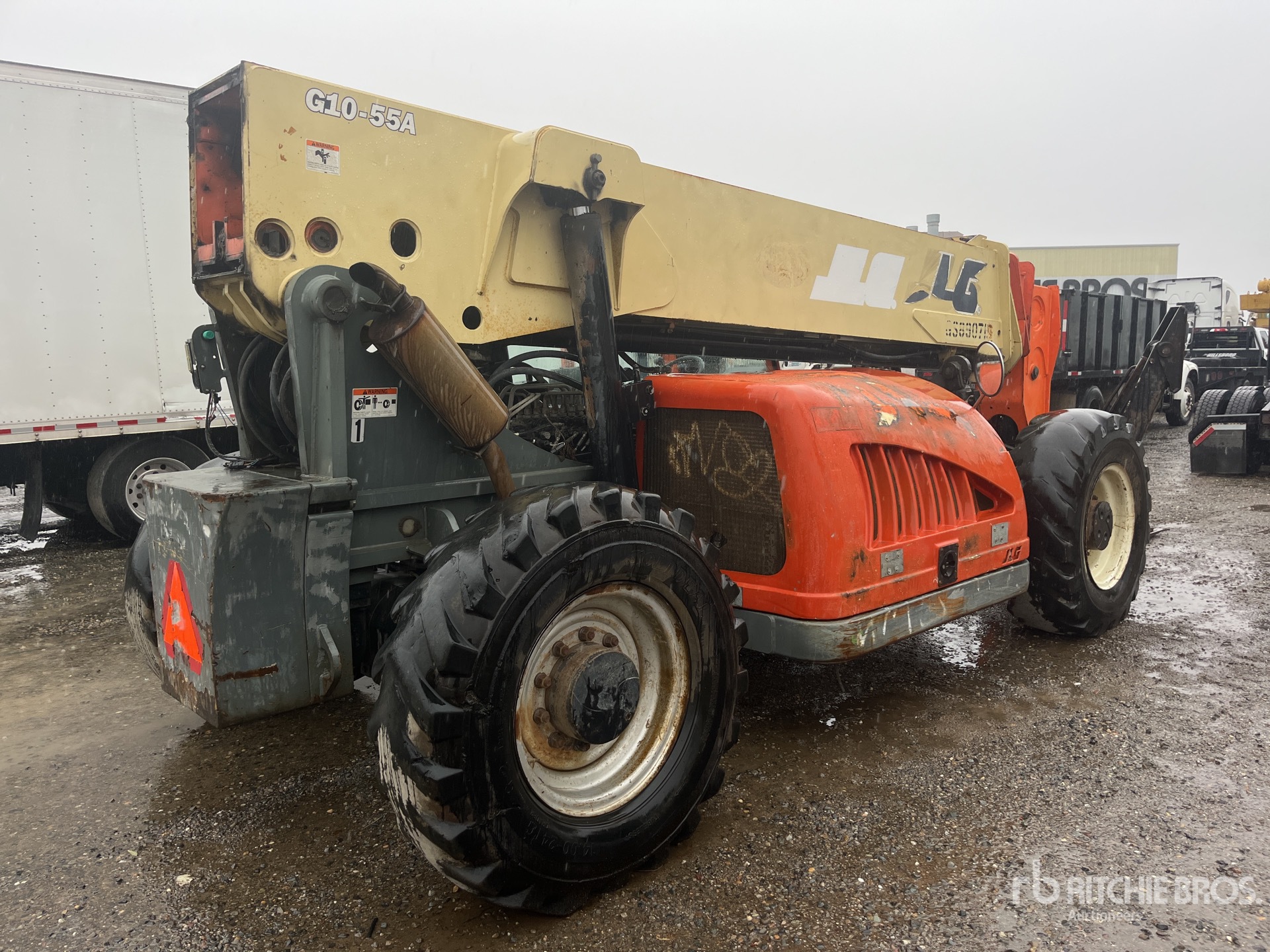 General Appearance with Picture, Right Rear Corner