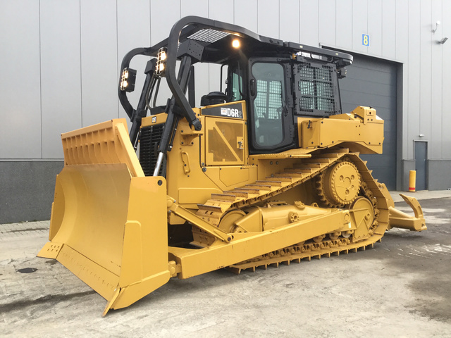 2016 (unverified) Cat D6R2 Crawler Dozer: 100hp-500hp complete with A/C and Multi Shank Ripper. 2016 (unverified) Cat D6R2 Crawler Dozer: 100hp-500hp complete with A/C and Multi Shank Ripper.