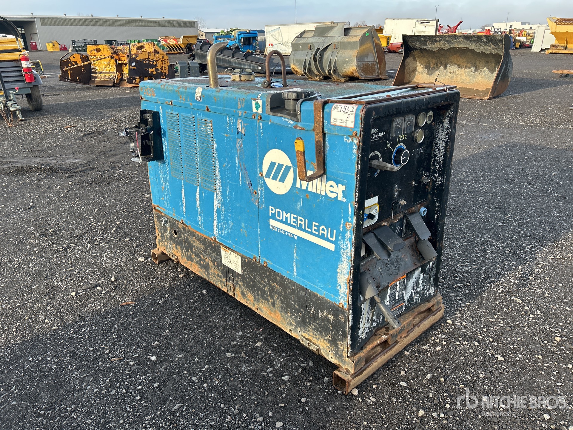 General Appearance with Picture, Right Front Corner