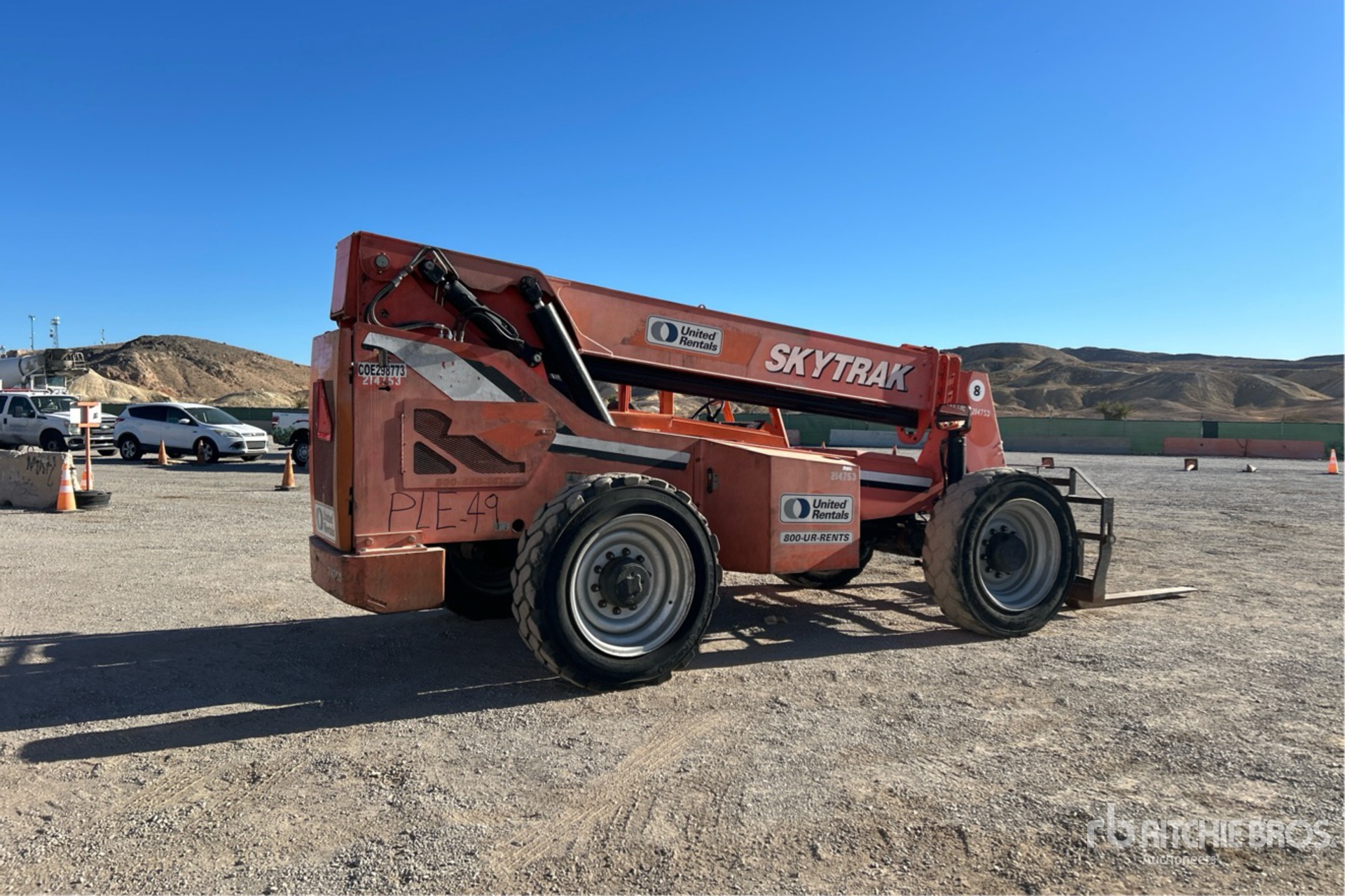 General Appearance with Picture, Right Rear Corner