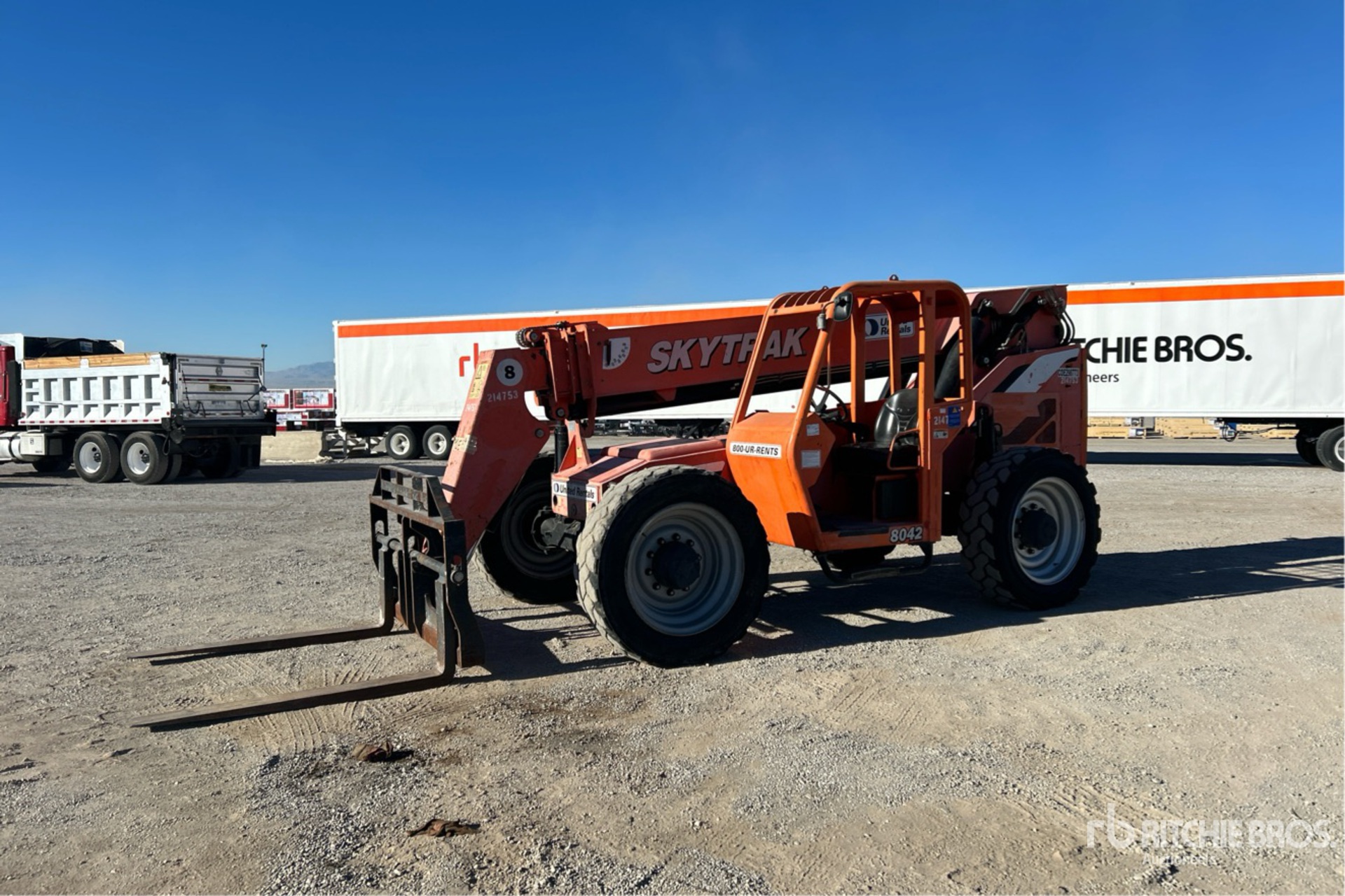 General Appearance with Picture, Left Front Corner