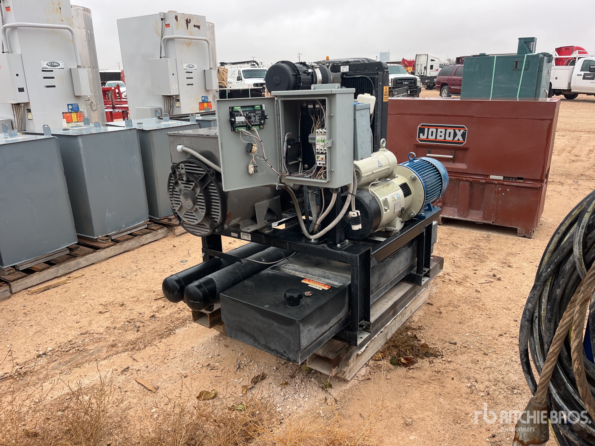 General Appearance with Featured Photo