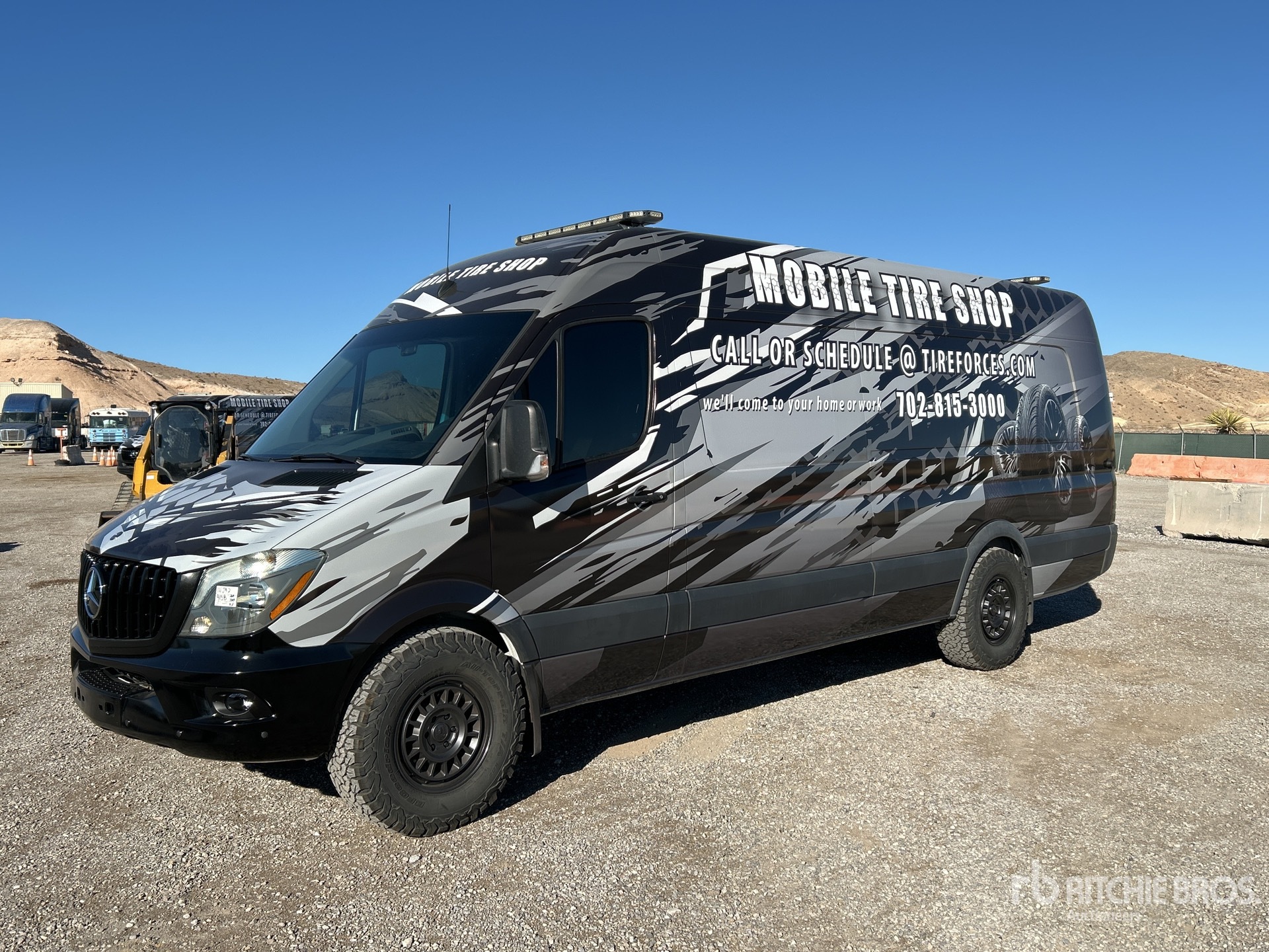 General Appearance with Picture, Left Front Corner