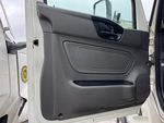 LL880180 - 2020 International LT625: Cab Doors