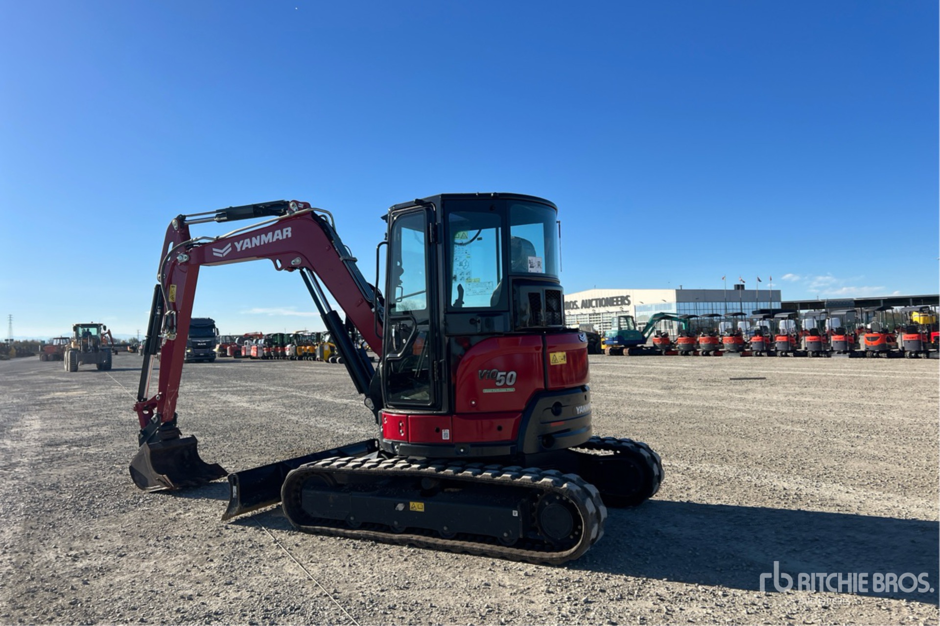 General Appearance with Foto, angolo posteriore sinistro