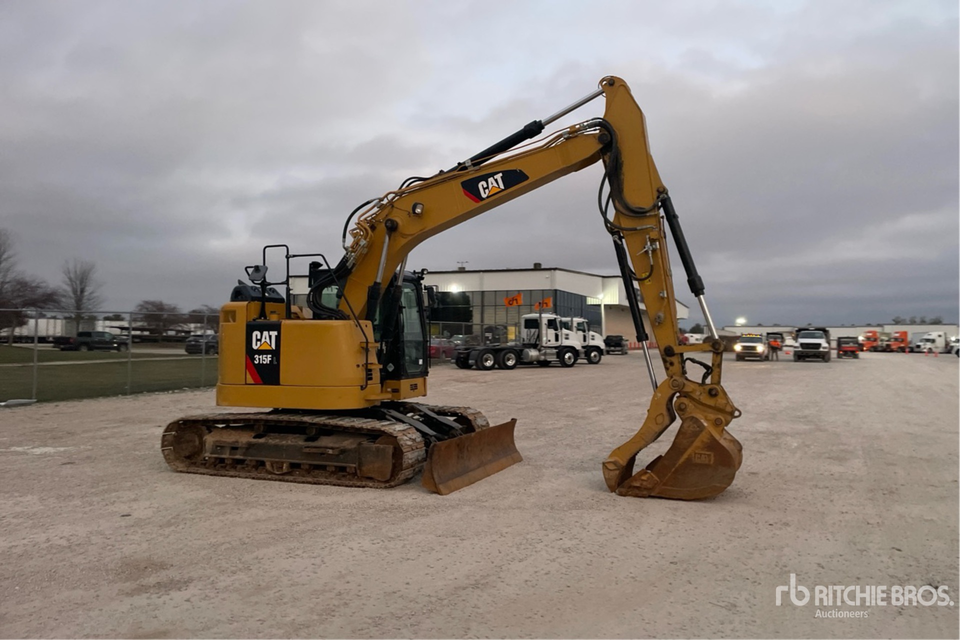 General Appearance with Picture, Right Front Corner