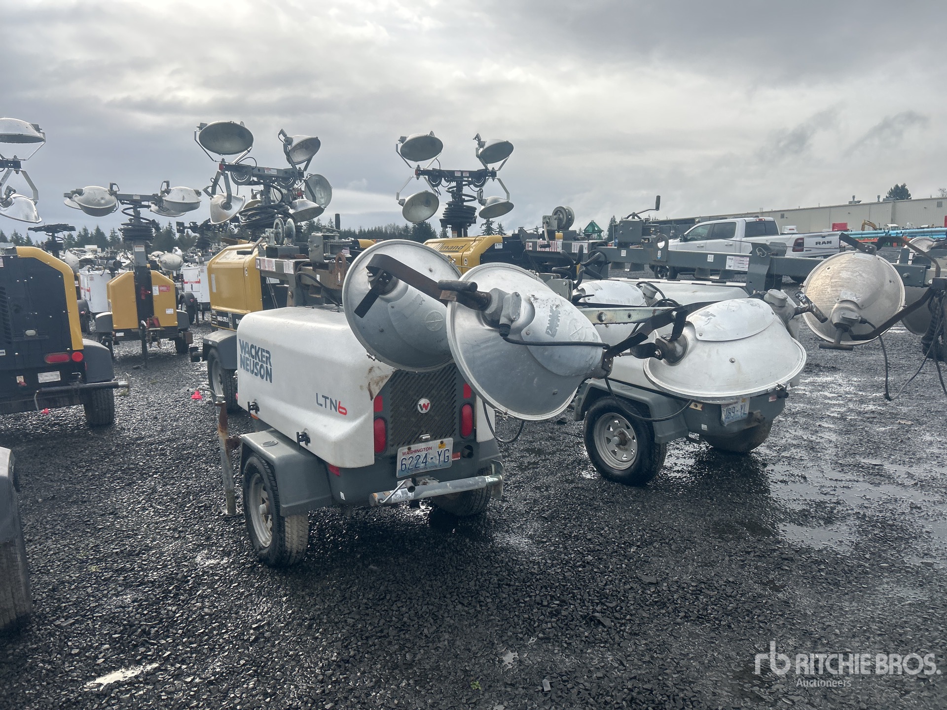 General Appearance with Picture, Left Rear Corner