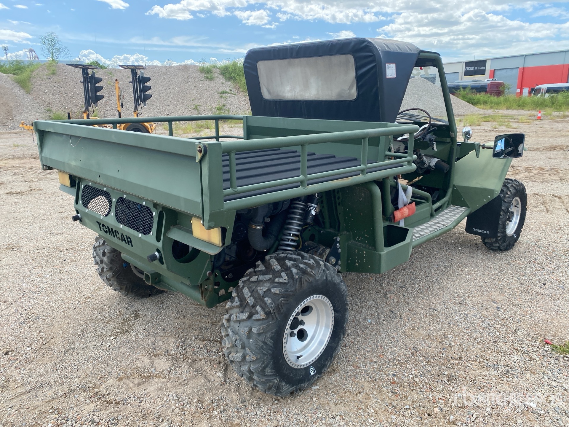 General Appearance with Picture, Left Rear Corner