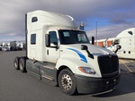 MN334467 - 2021 International LT625: Picture, Right Front Corner