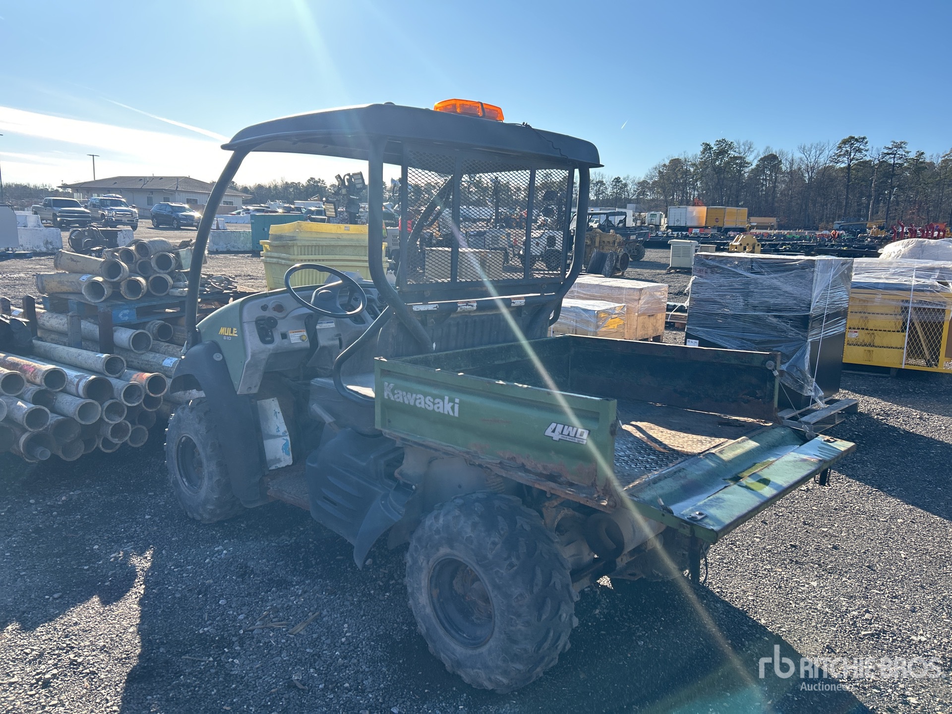 General Appearance with Picture, Left Rear Corner