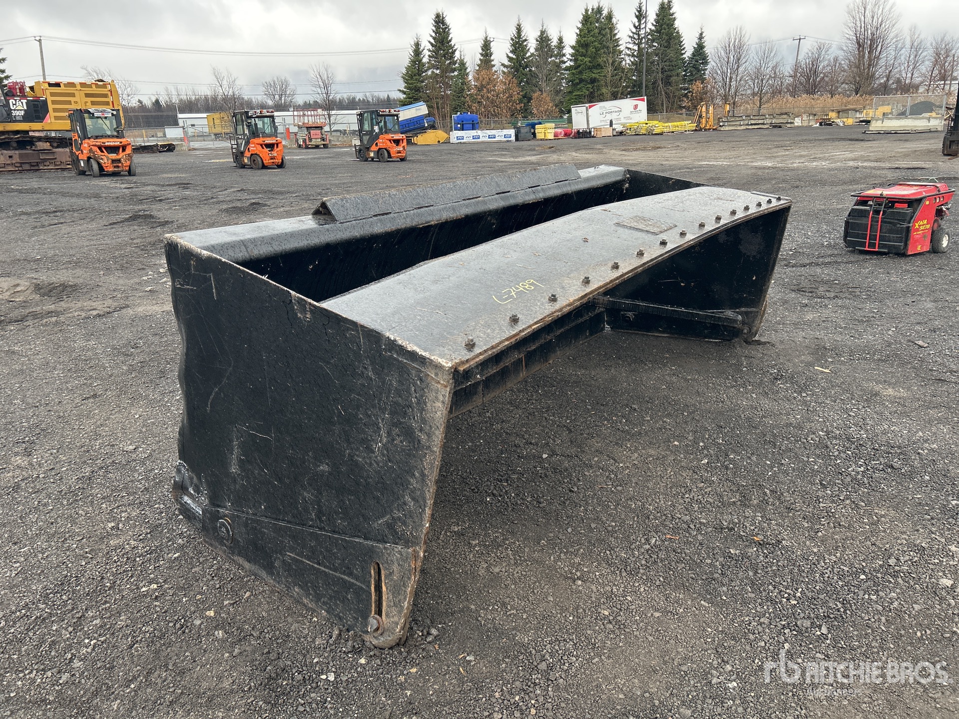 Aspect général with Image, coin avant droit