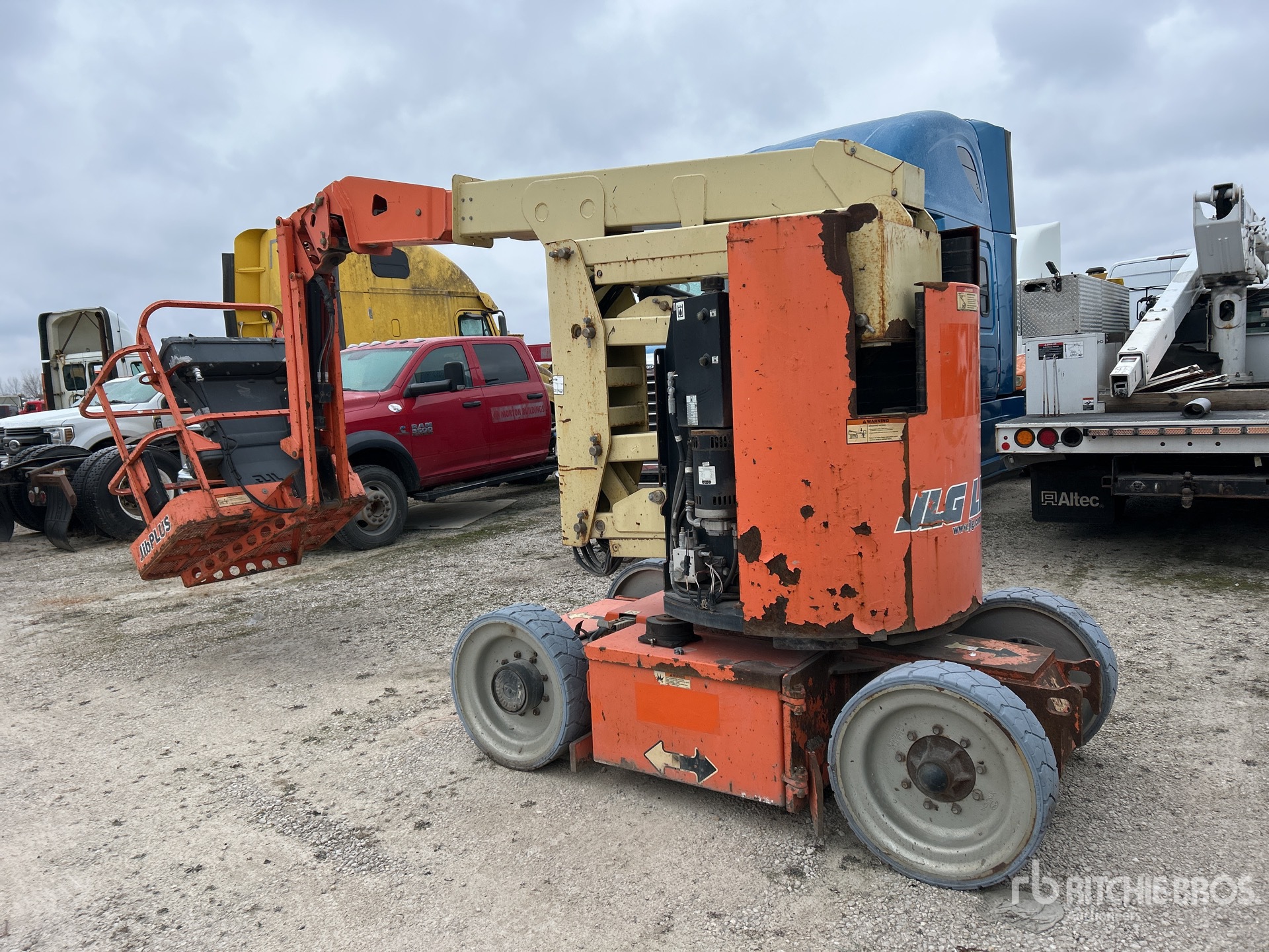 General Appearance with Picture, Left Rear Corner