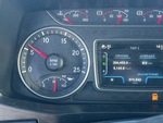 NN296744 - 2022 International LT625: Oil Pressure