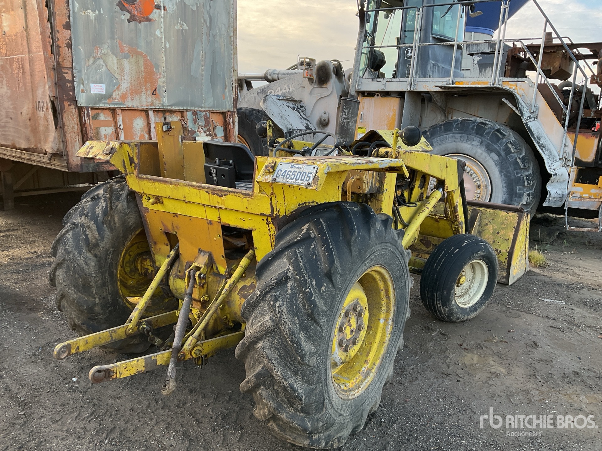 General Appearance with Picture, Right Rear Corner