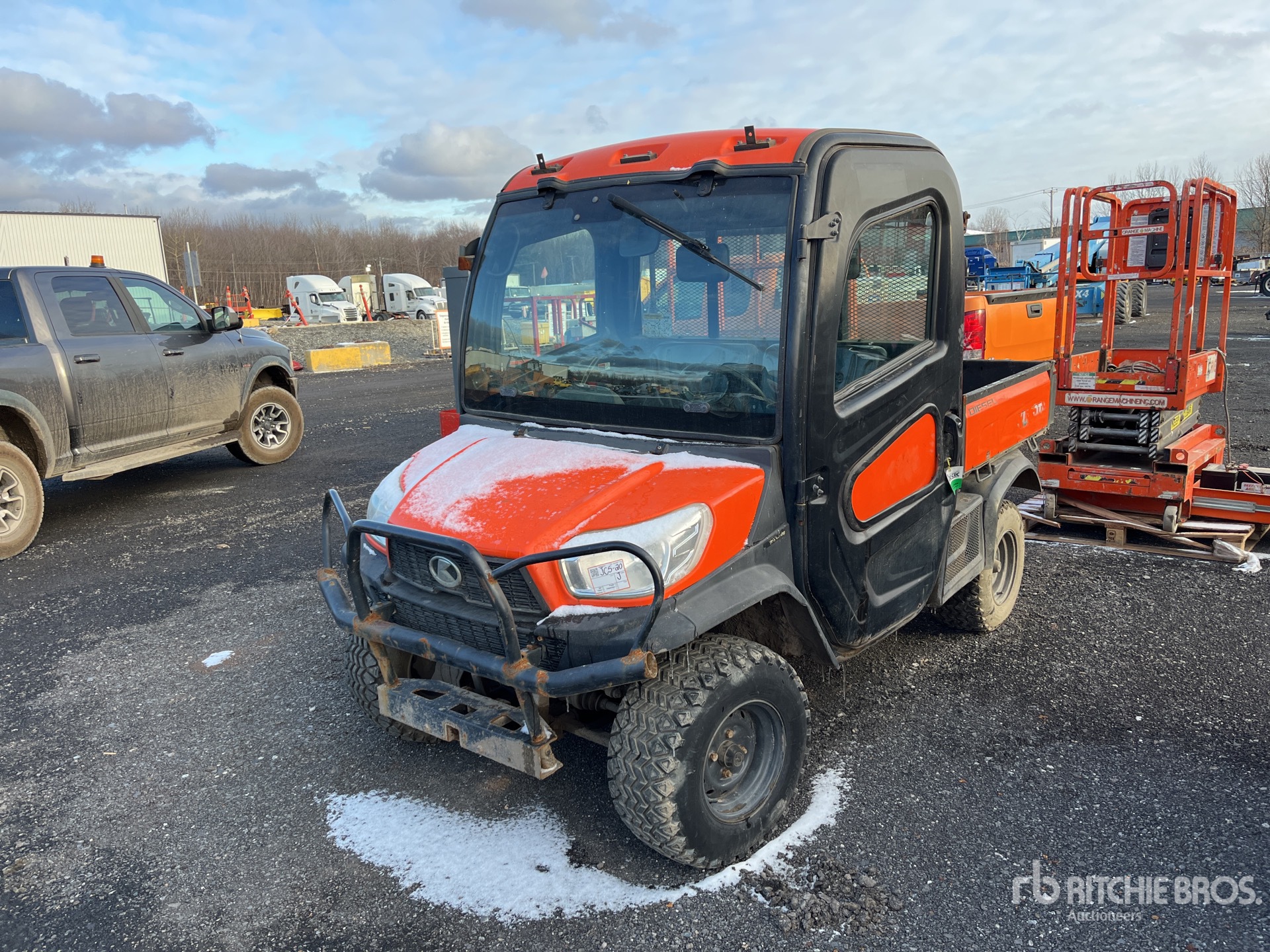 General Appearance with Picture, Left Front Corner