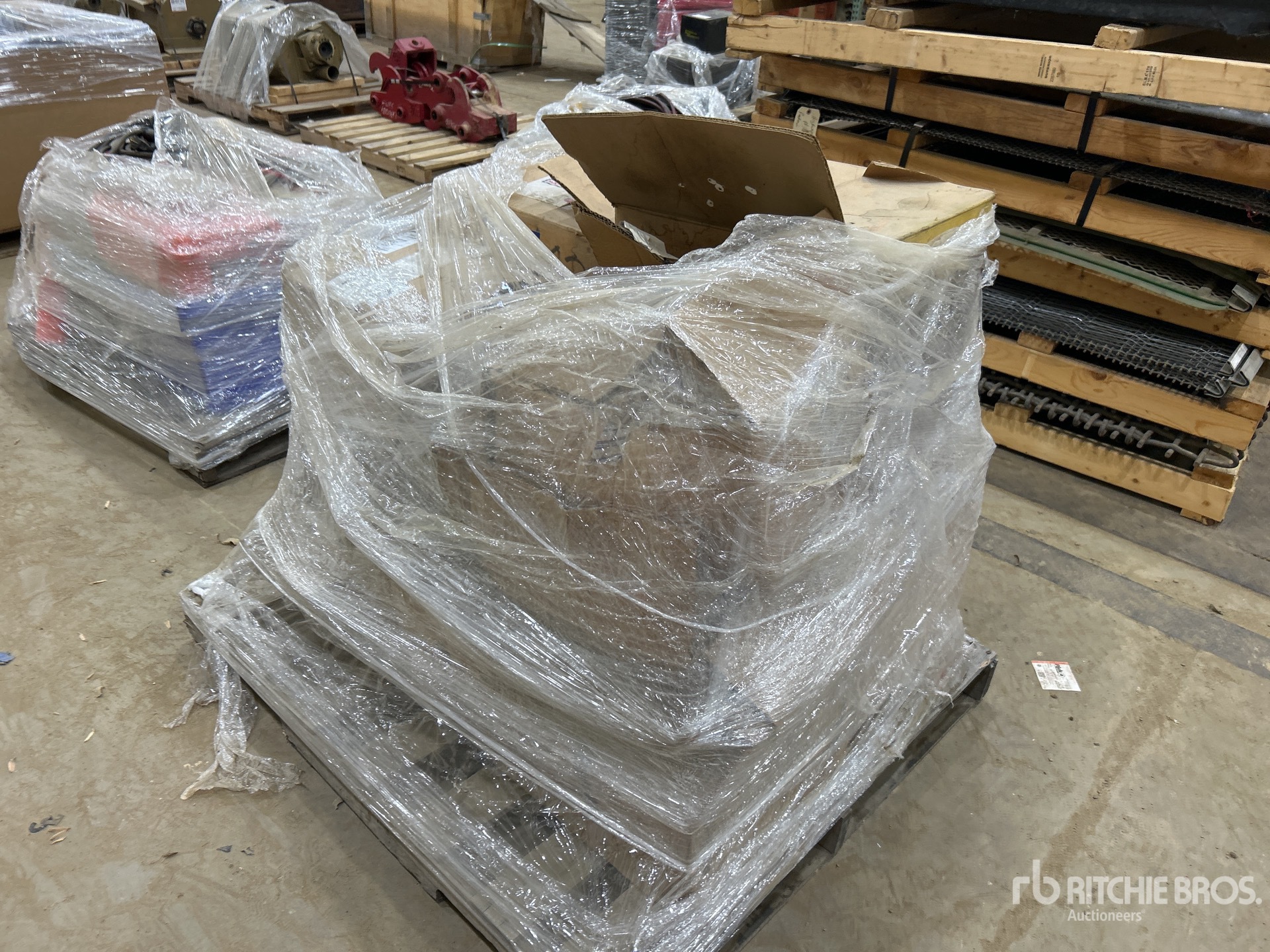 Quantity of Misc. Parts | Ritchie Bros. Auctioneers