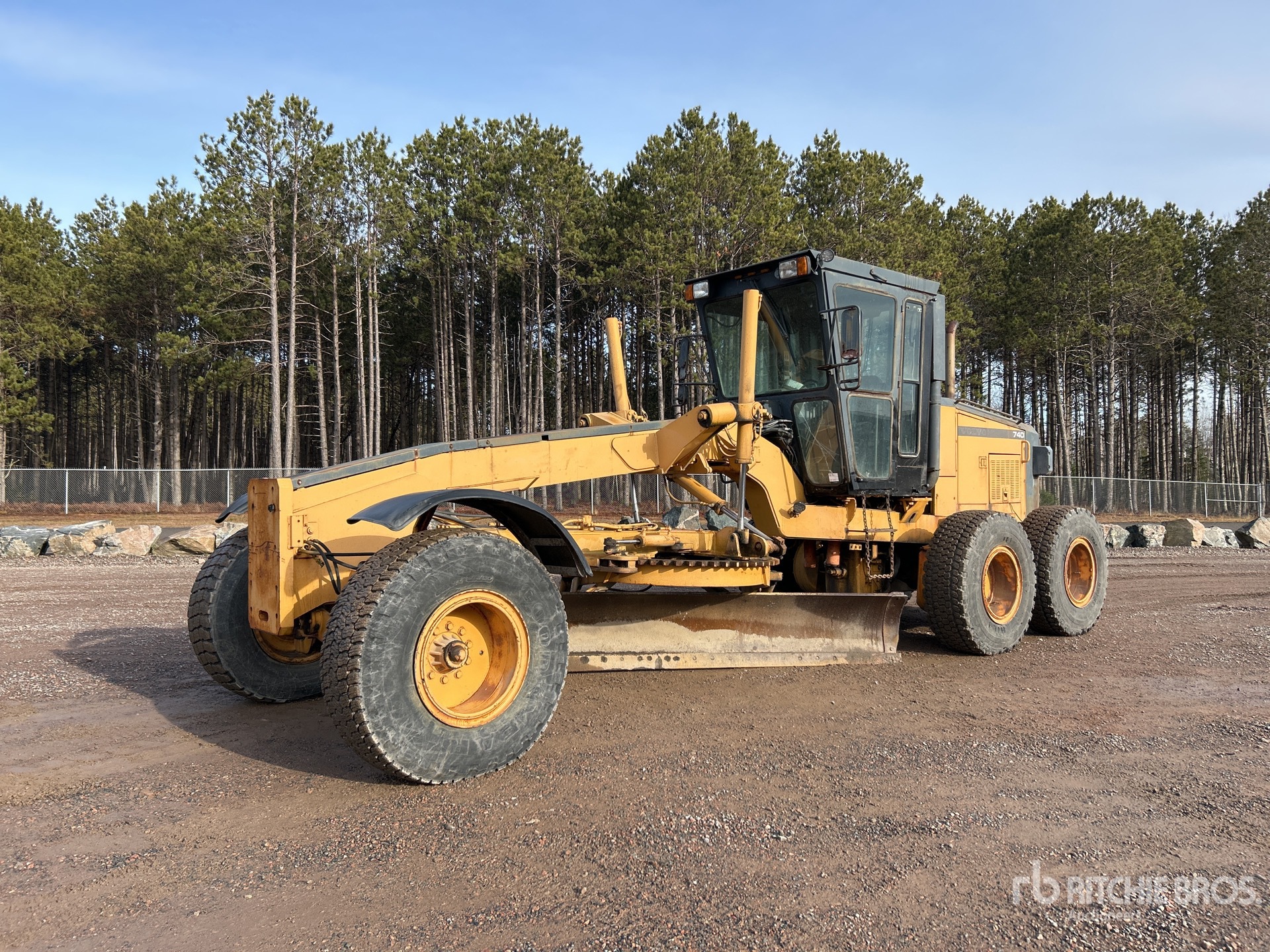 General Appearance with Spin