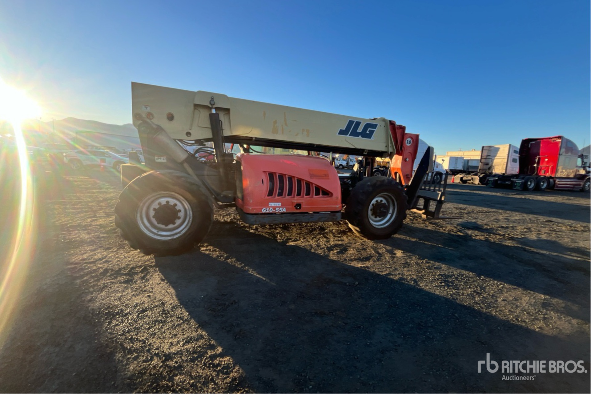 General Appearance with Picture, Right Rear Corner