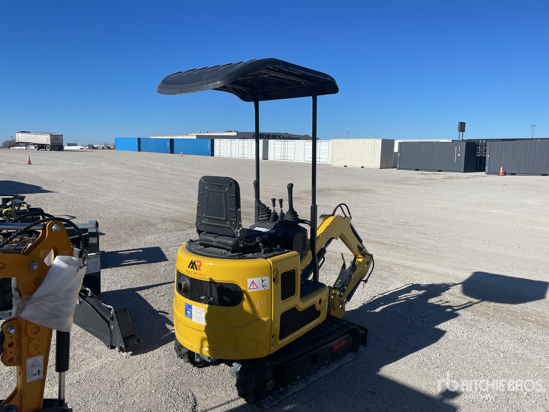 General Appearance with Picture, Right Rear Corner