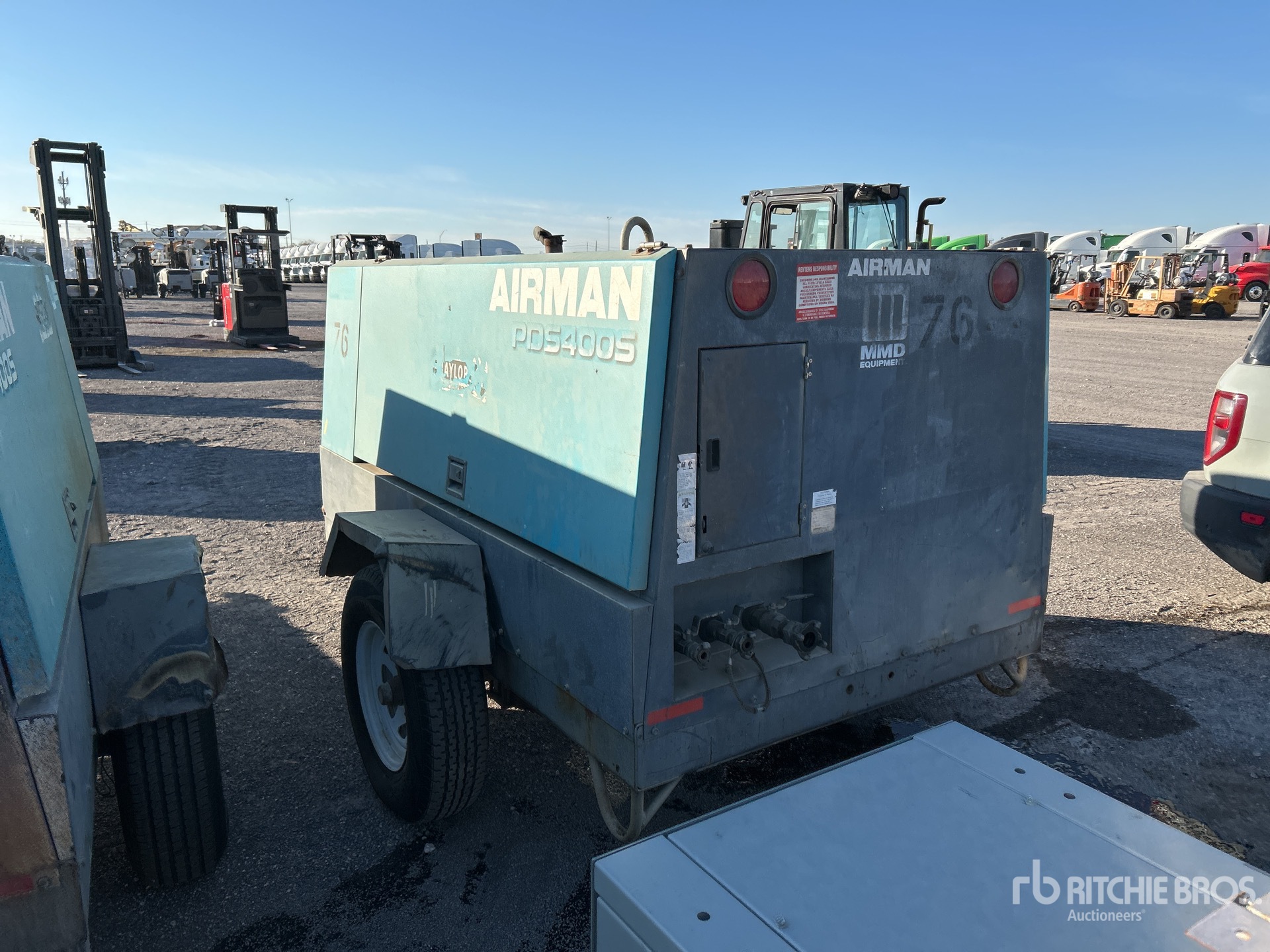 General Appearance with Picture, Left Rear Corner