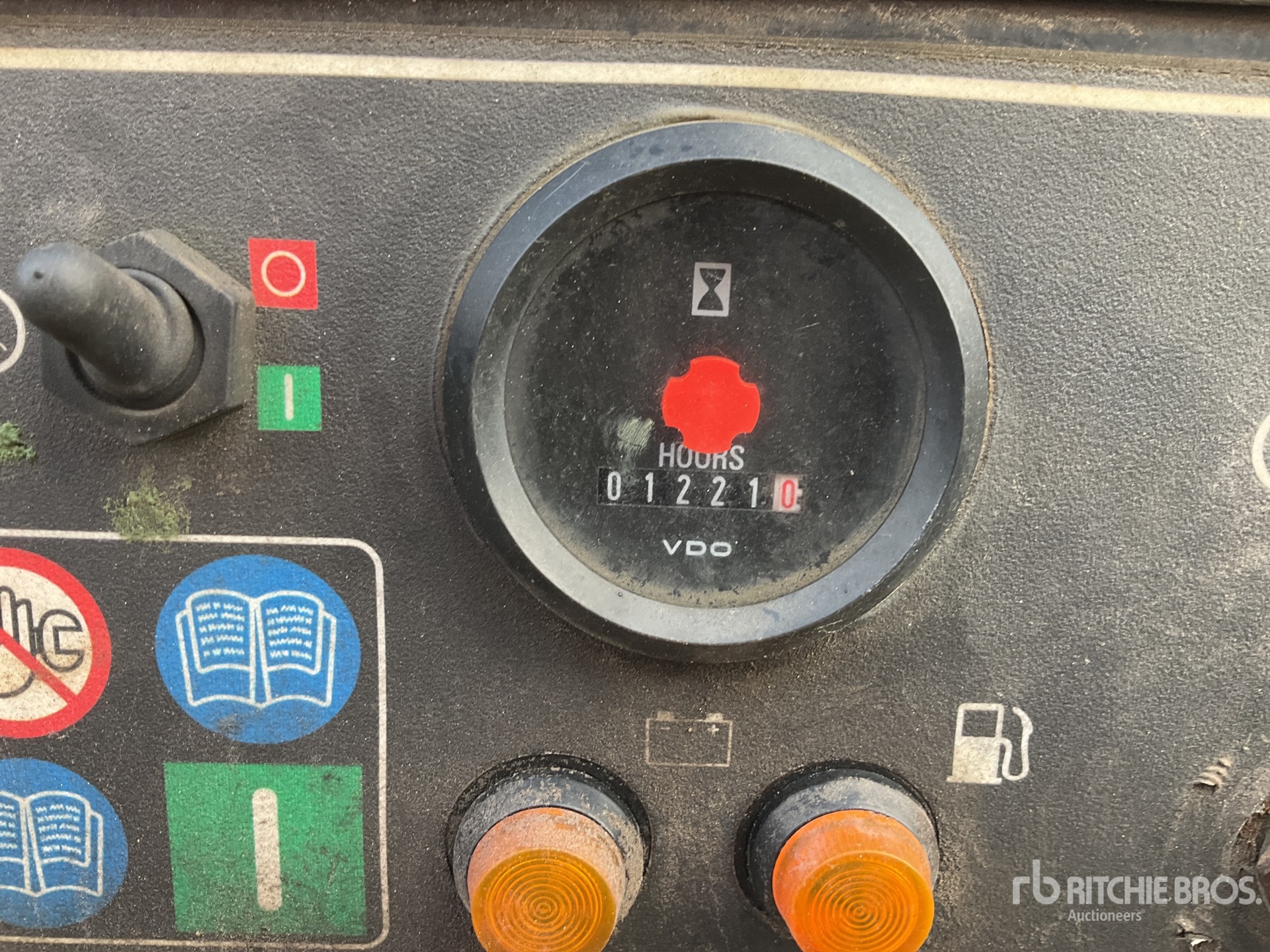 General Appearance with Hour Meter / Odometer