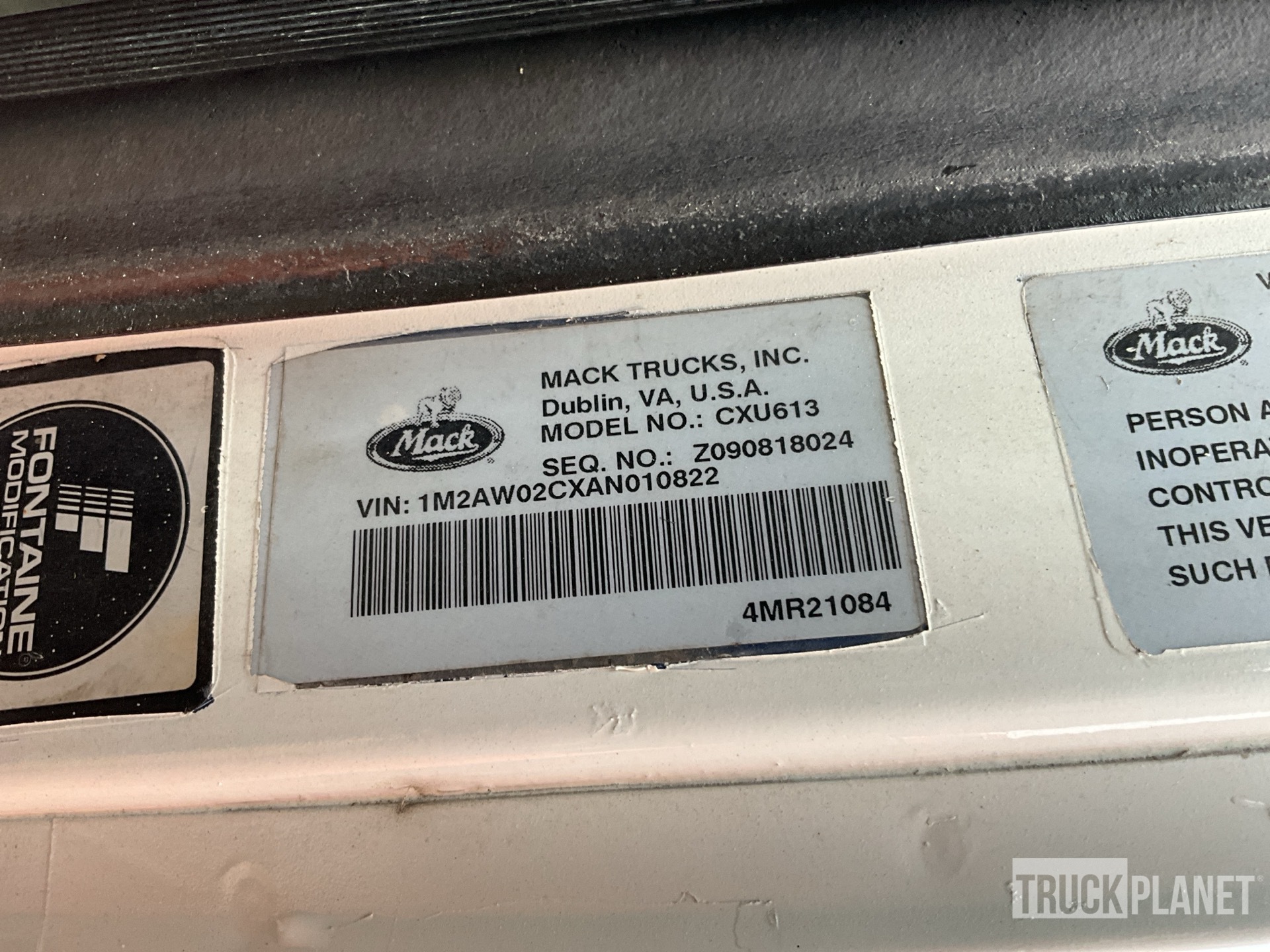 General Appearance with Serial Number / VIN