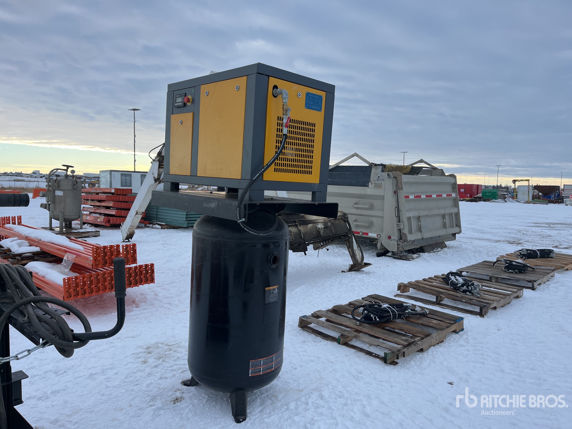 General Appearance with Picture, Left Front Corner