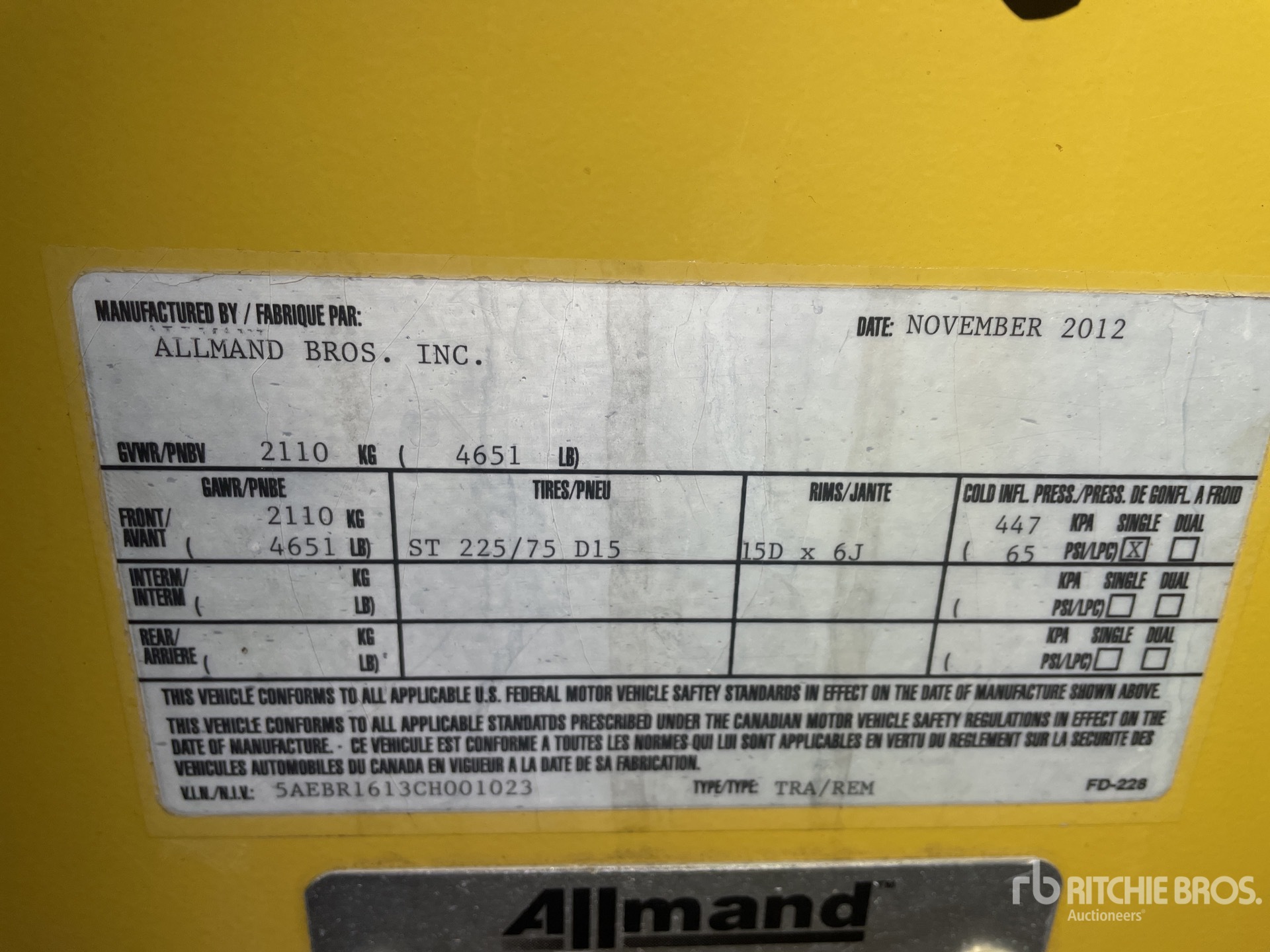 General Appearance with Serial Number / VIN