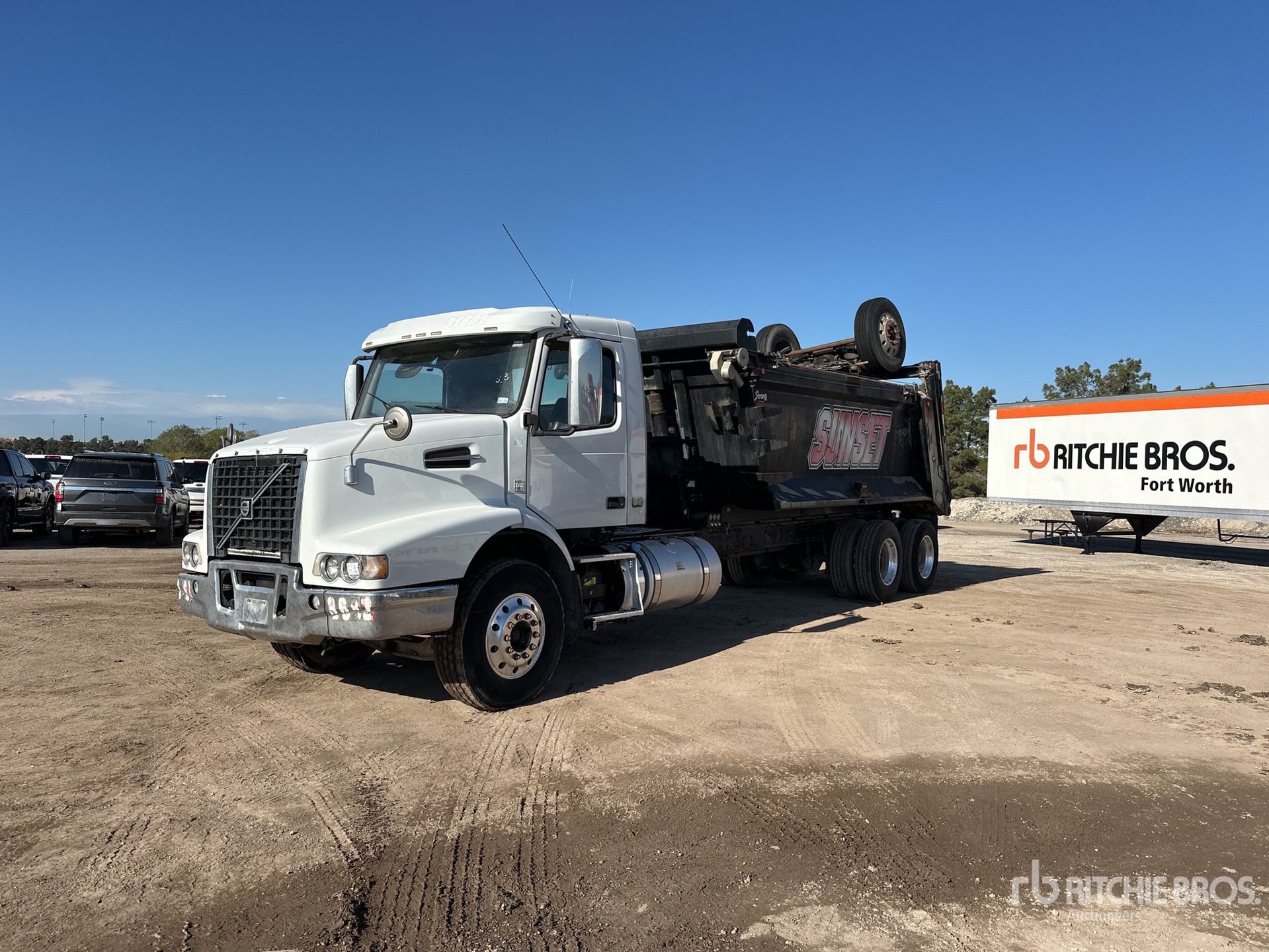 General Appearance with Featured Photo