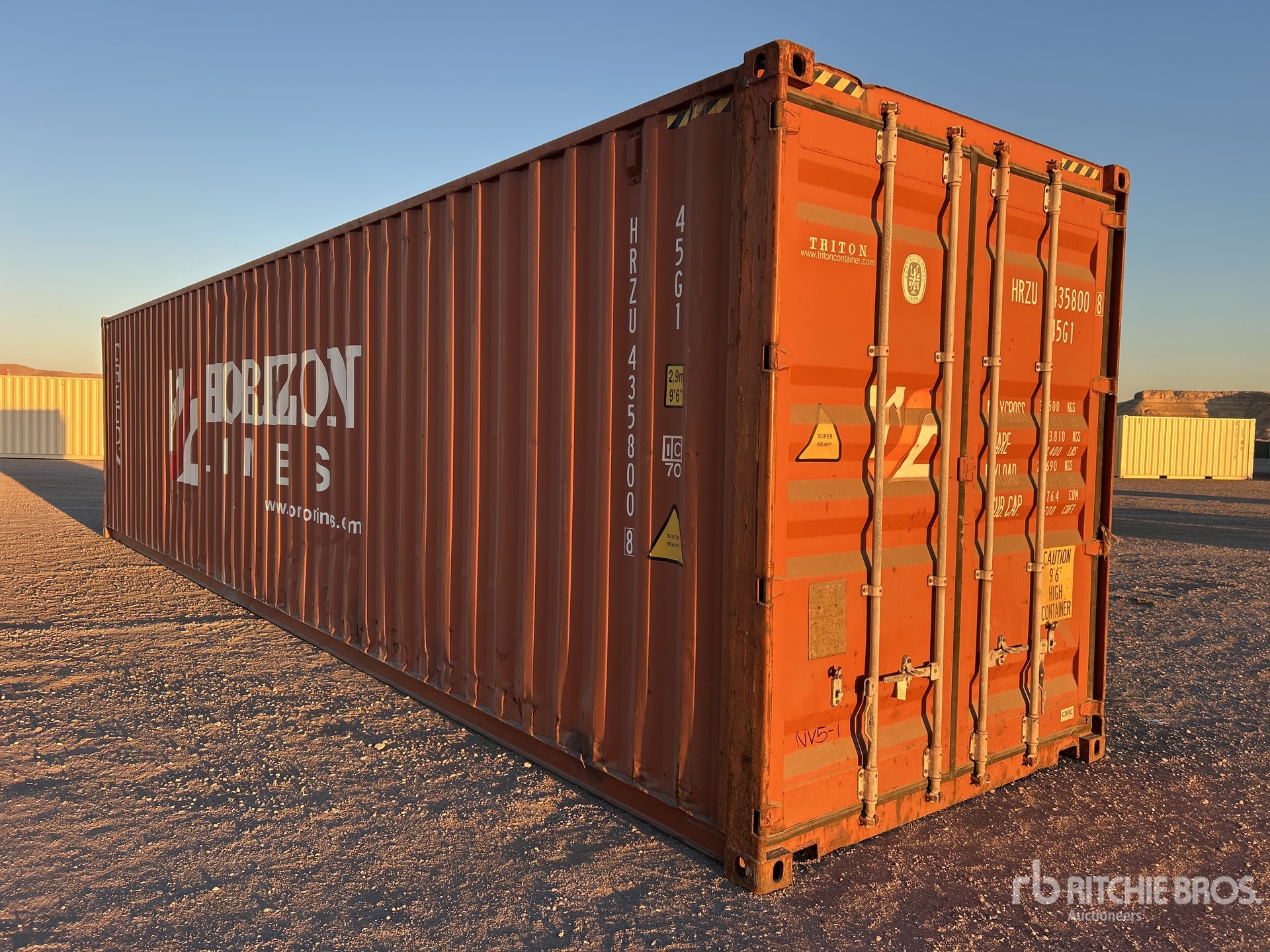 General Appearance with Picture, Right Front Corner