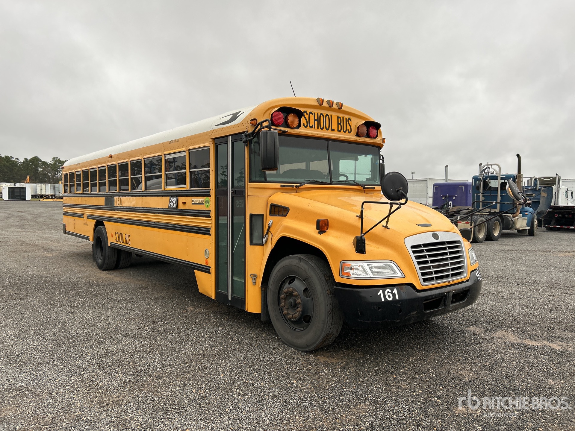 General Appearance with Foto, angolo anteriore destro