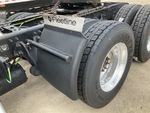 LN863994 - 2020 International LT625: Mud Flaps