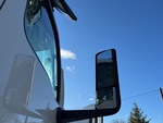 LN287606 - 2020 International LT625: Mirrors