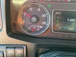 LN287606 - 2020 International LT625: Oil Pressure