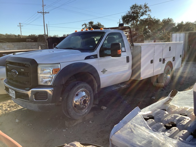2015 Ford F-450 4x2 Service Truck