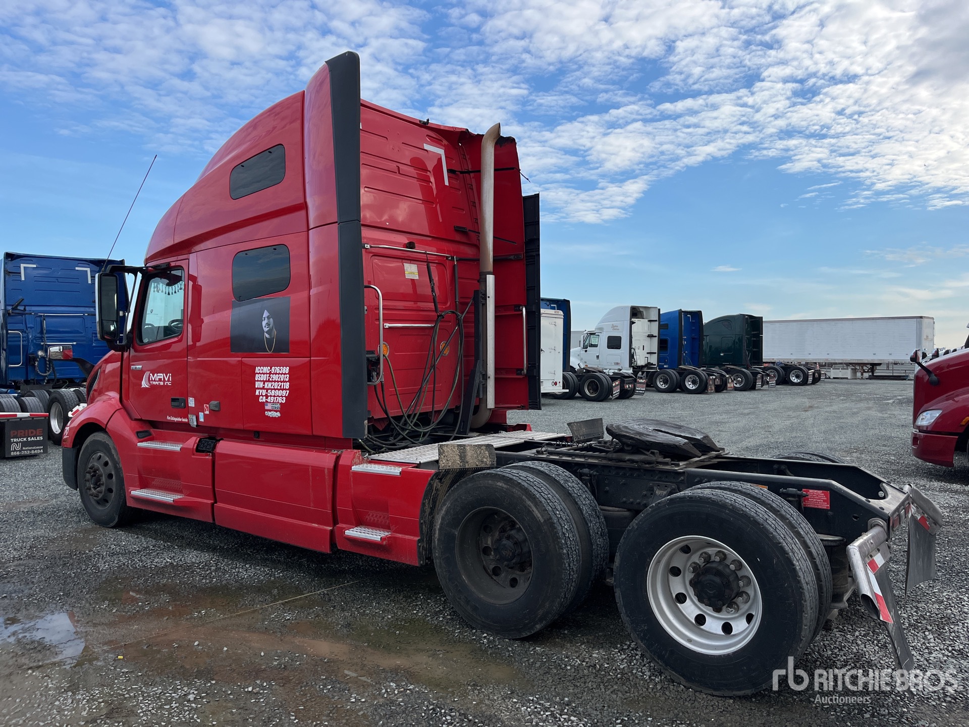 General Appearance with Picture, Left Rear Corner