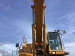 Hydraulics with Ausleger Hubzylinder