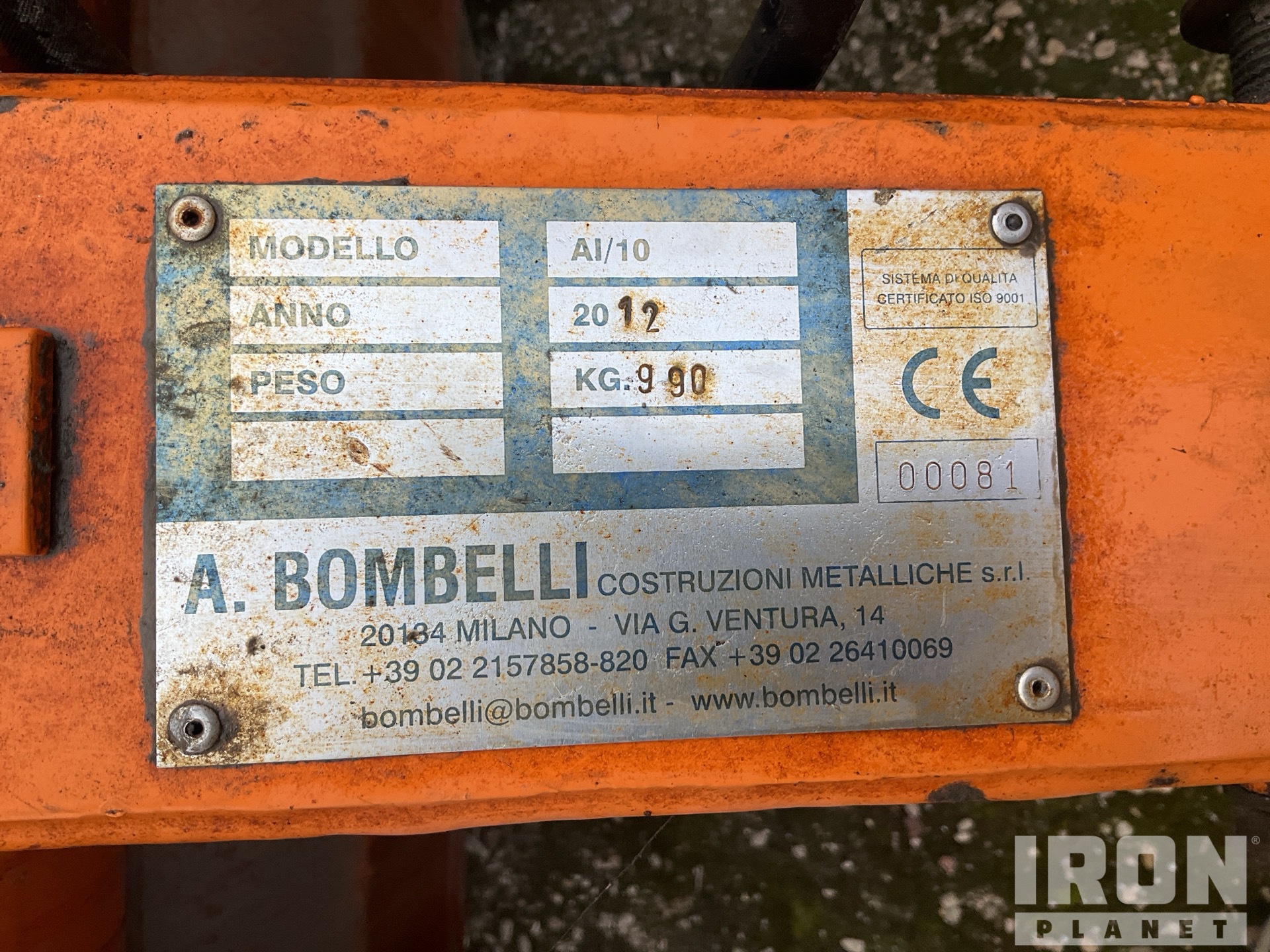 General Appearance with Numero seriale/numero d’identificazione del veicolo (VIN)