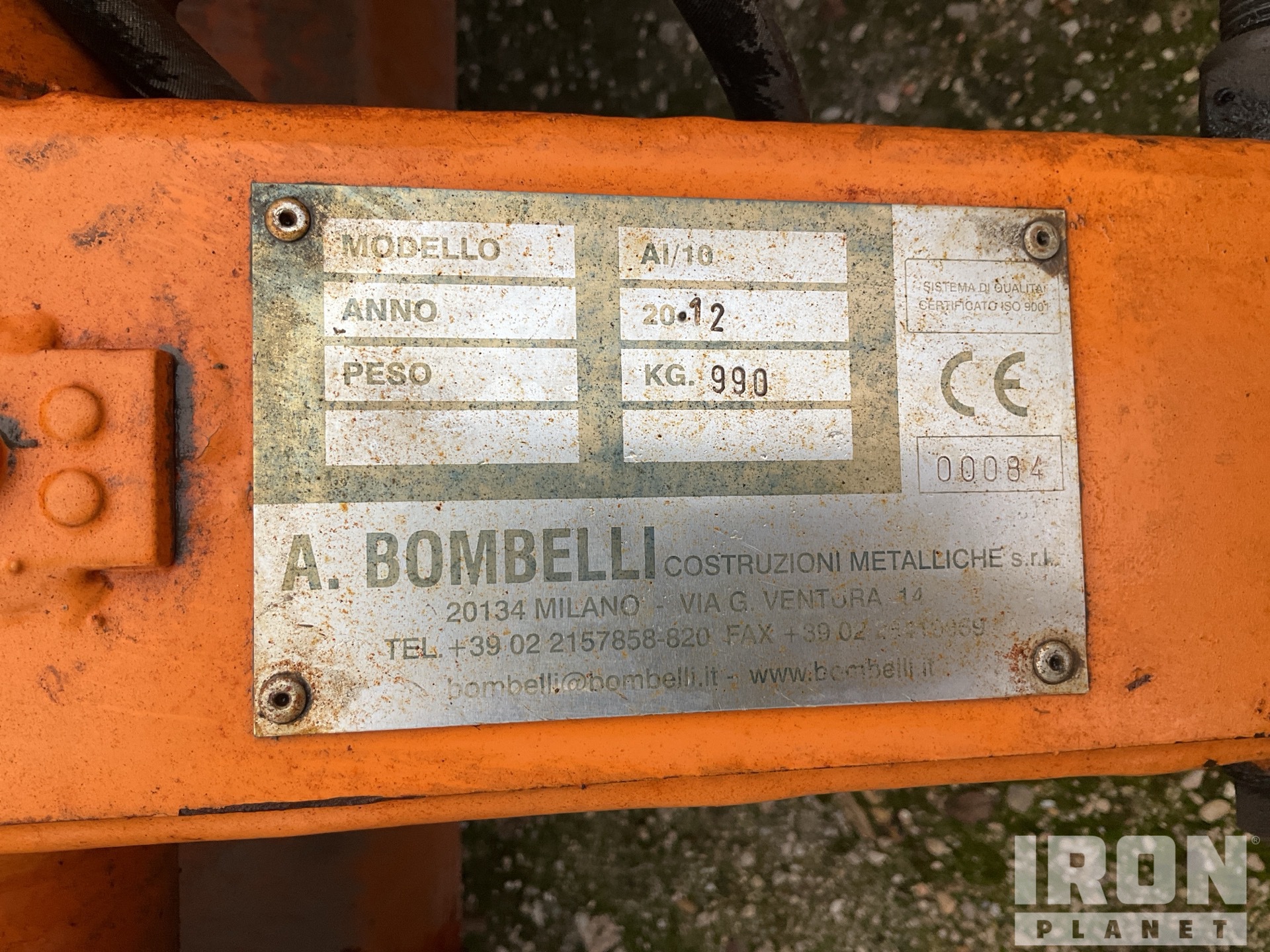 General Appearance with Numero seriale/numero d’identificazione del veicolo (VIN)