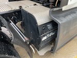 MN289785 - 2021 International LT625: Auxiliary Power Unit