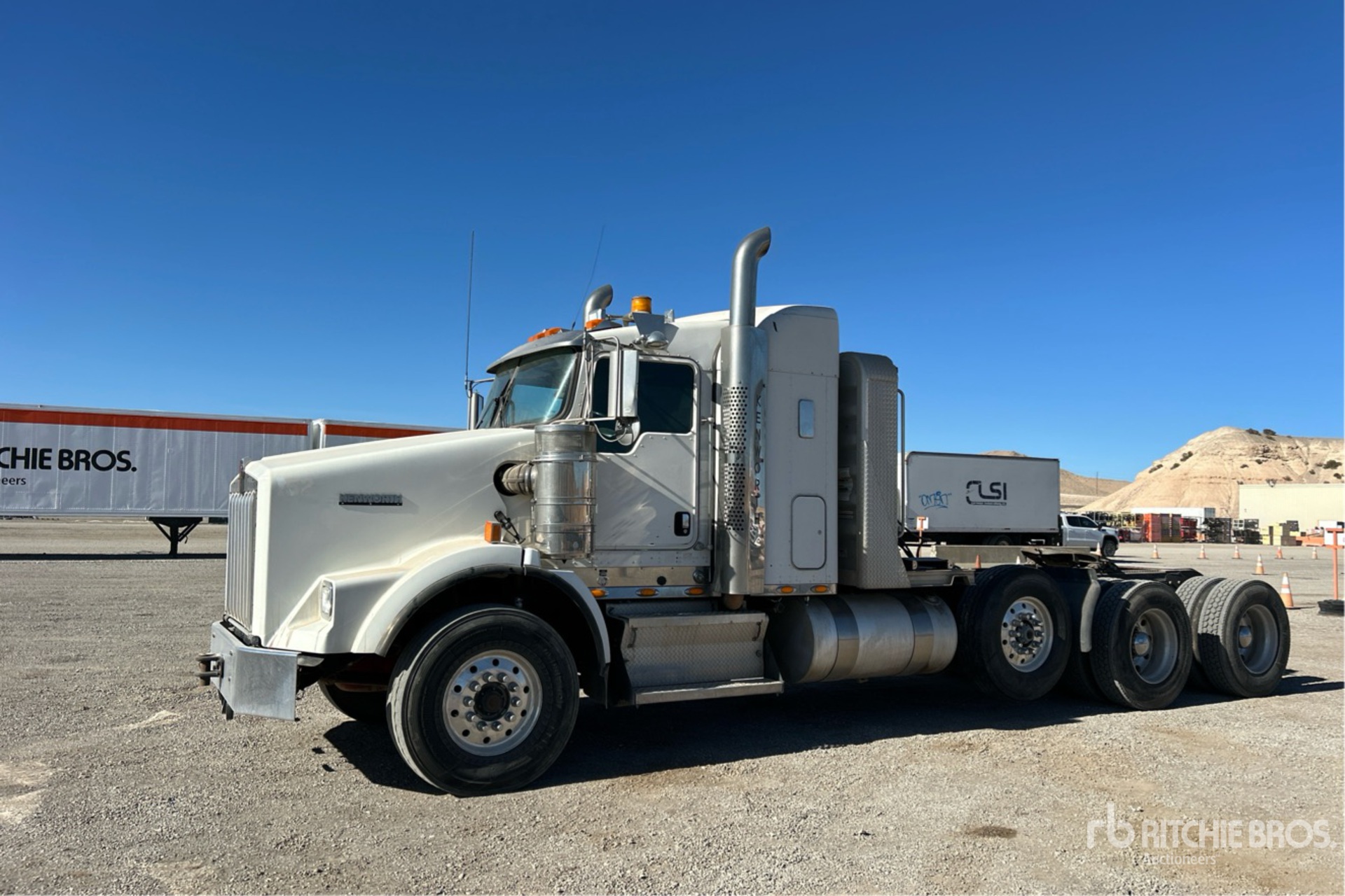 General Appearance with Picture, Left Front Corner