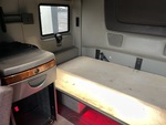NN408559 - 2022 International LT625: Sleeper Interior