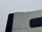 NN408559 - 2022 International LT625: Truck Paint and Body Damage