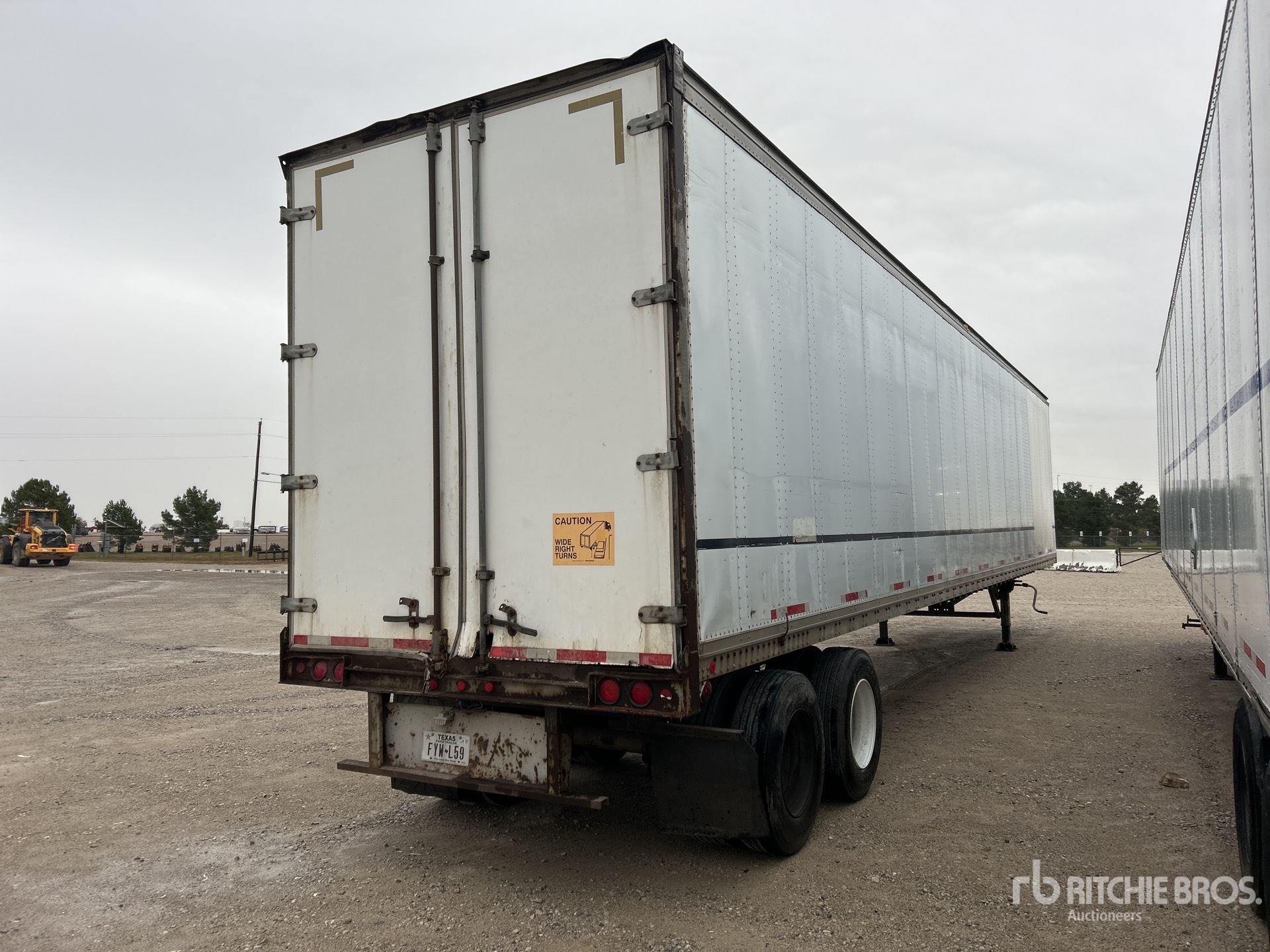 General Appearance with Picture, Right Rear Corner