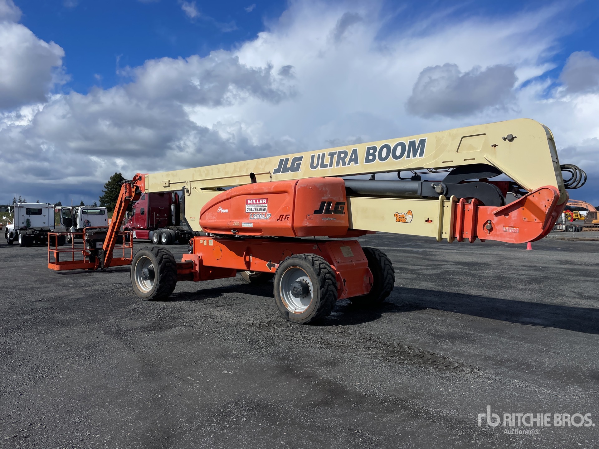 General Appearance with Bild, Ecke hinten links