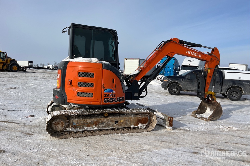 いち 2017 Hitachi ZX55USR-5A Mini Excavator | Ritchie Bros. Auctioneers