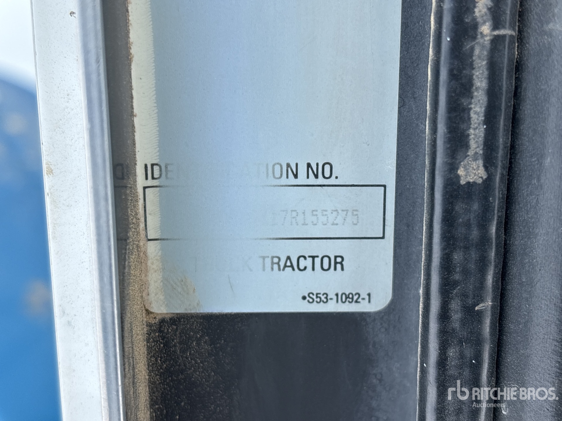 General Appearance with Numéro de série/Numéro d'identification du véhicule automobile